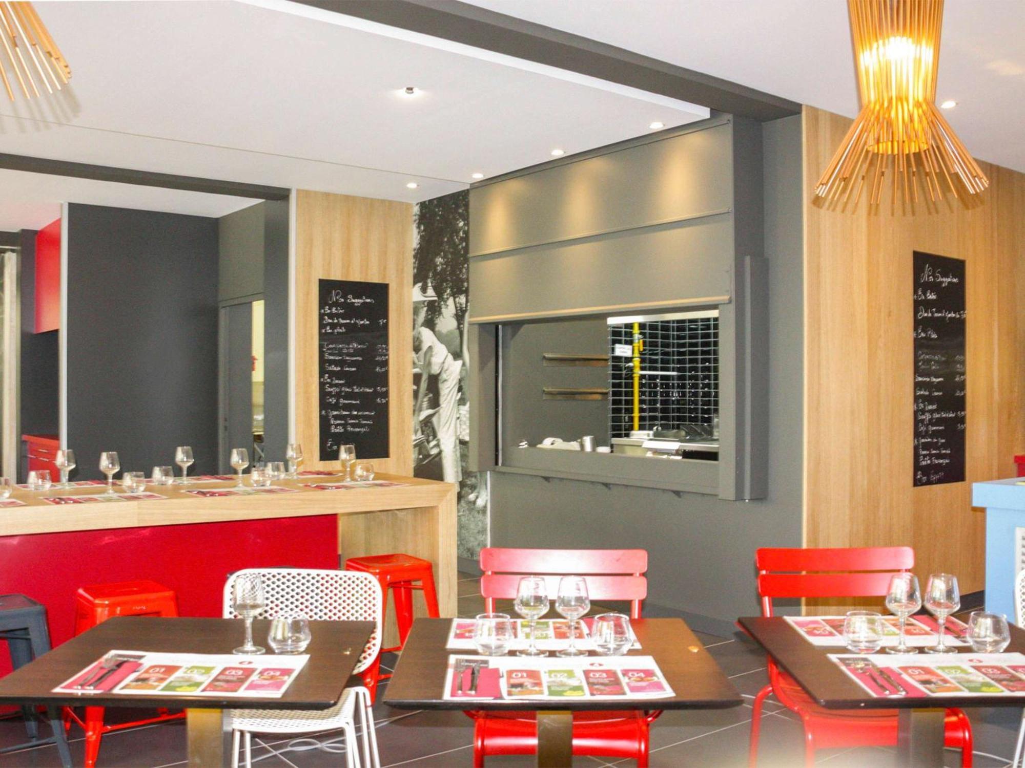 Ibis Styles Toulon La Seyne Sur Mer Exterior photo